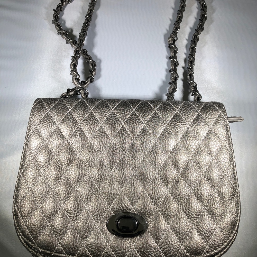 Urban Expressions mini-bag.